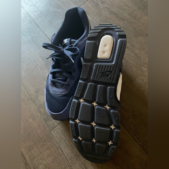 Blue Nikes - Picture 5 of 6